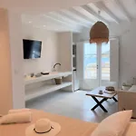 Absolute Water Front By Blue Waters Mykonos Daire Ornos (Mykonos)